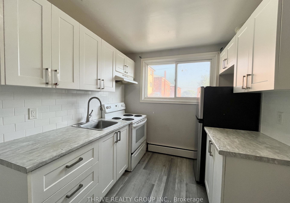 balfour-place-london-east-ontario-x12794456