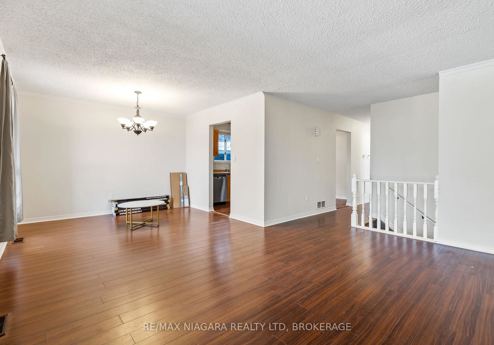 57-lorne-street-st-catharines-ontario-x12794524