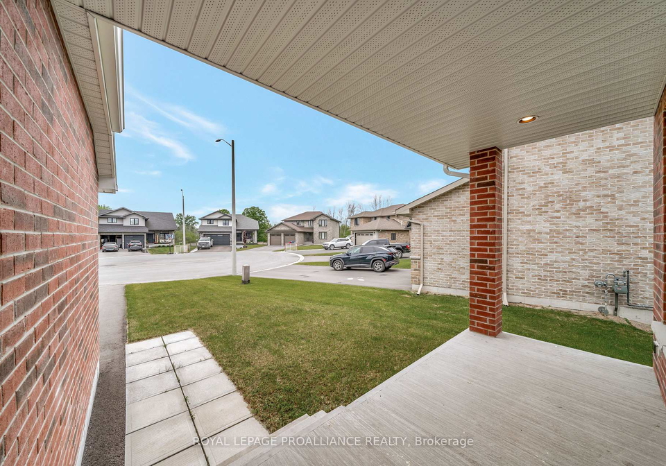 54-lanark-drive-belleville-ontario-x12794966