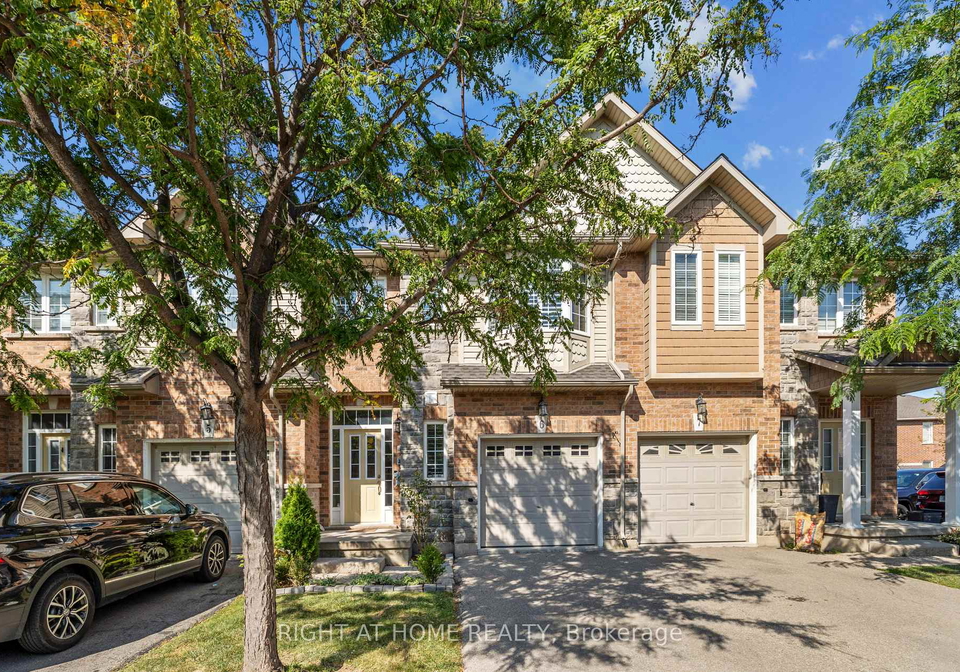 40-dartmouth-gate-hamilton-ontario-x12795064