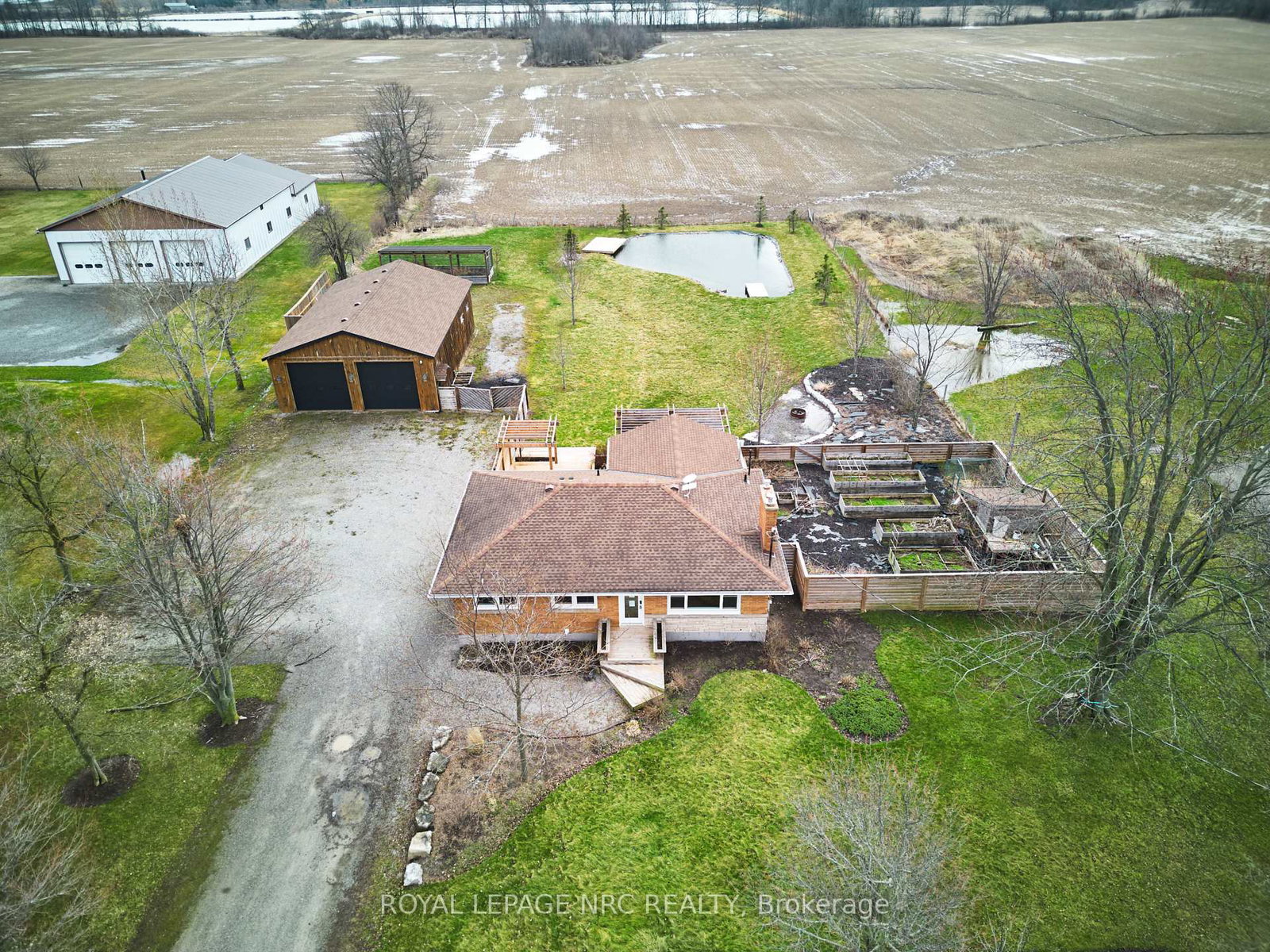2411-shurie-road-west-lincoln-ontario-x12795092