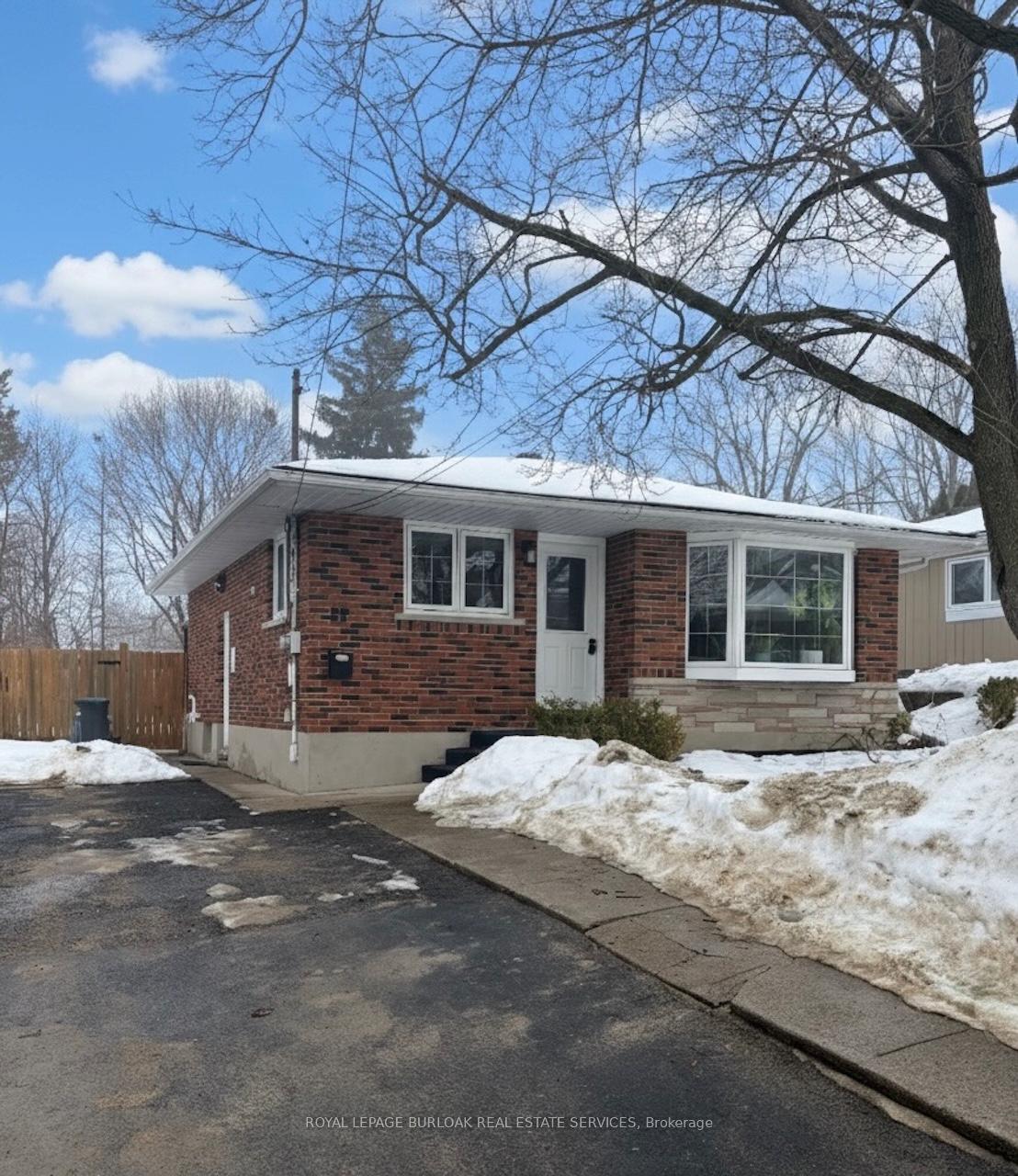 11-flynn-avenue-cambridge-ontario-x12795122