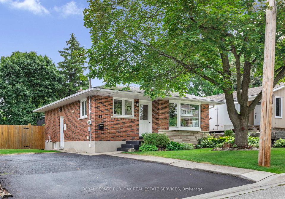 11-flynn-avenue-cambridge-ontario-x12795122