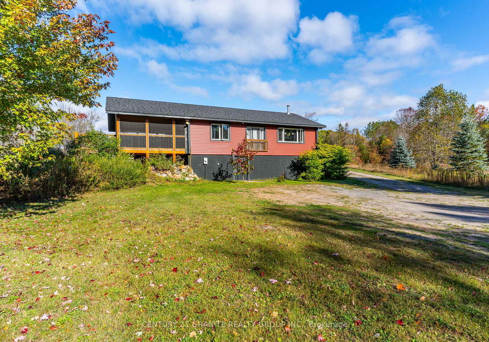 1016-eureka-road-highlands-east-ontario-x12795146