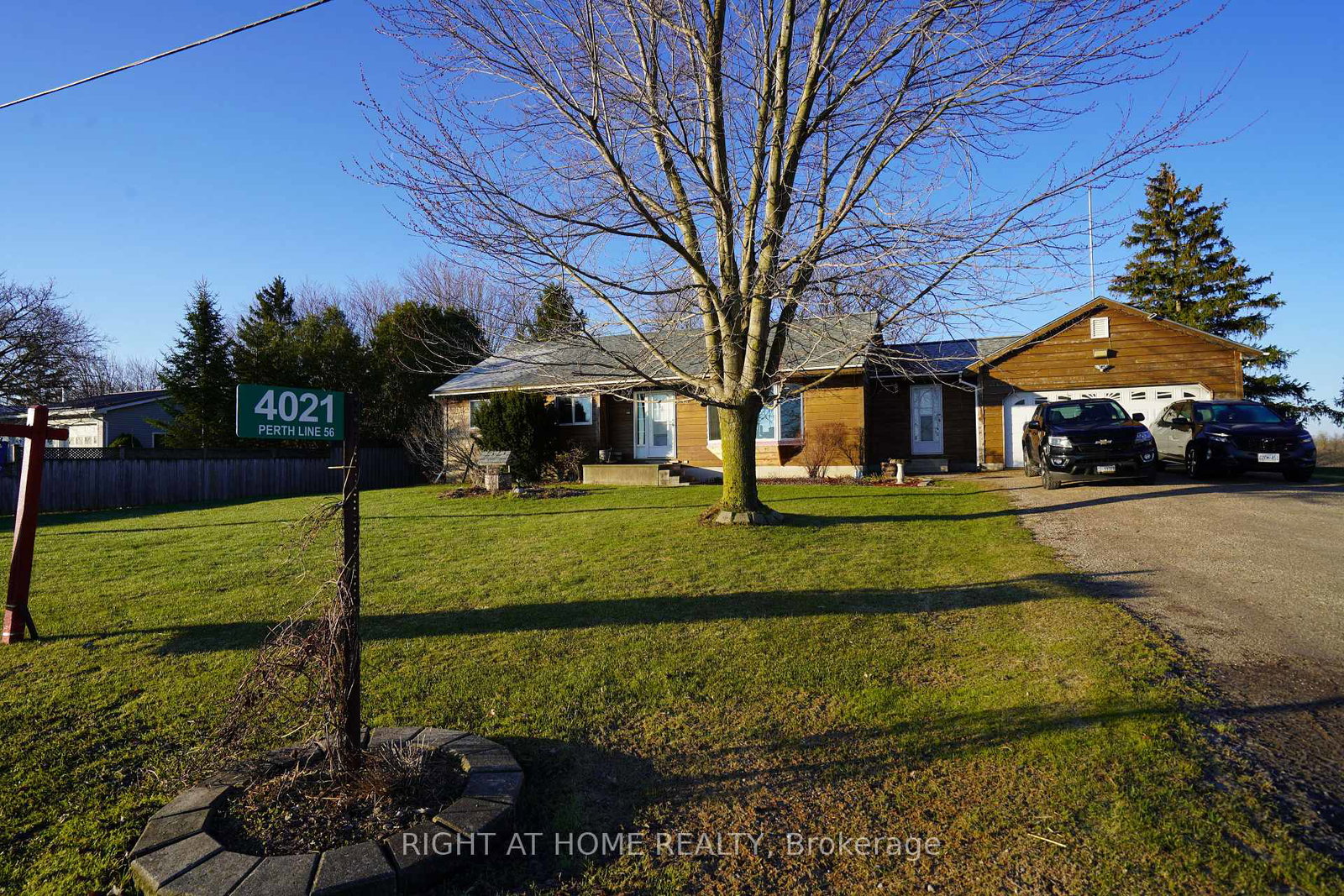 4021-line-56-line-e-perth-east-ontario-x12795388
