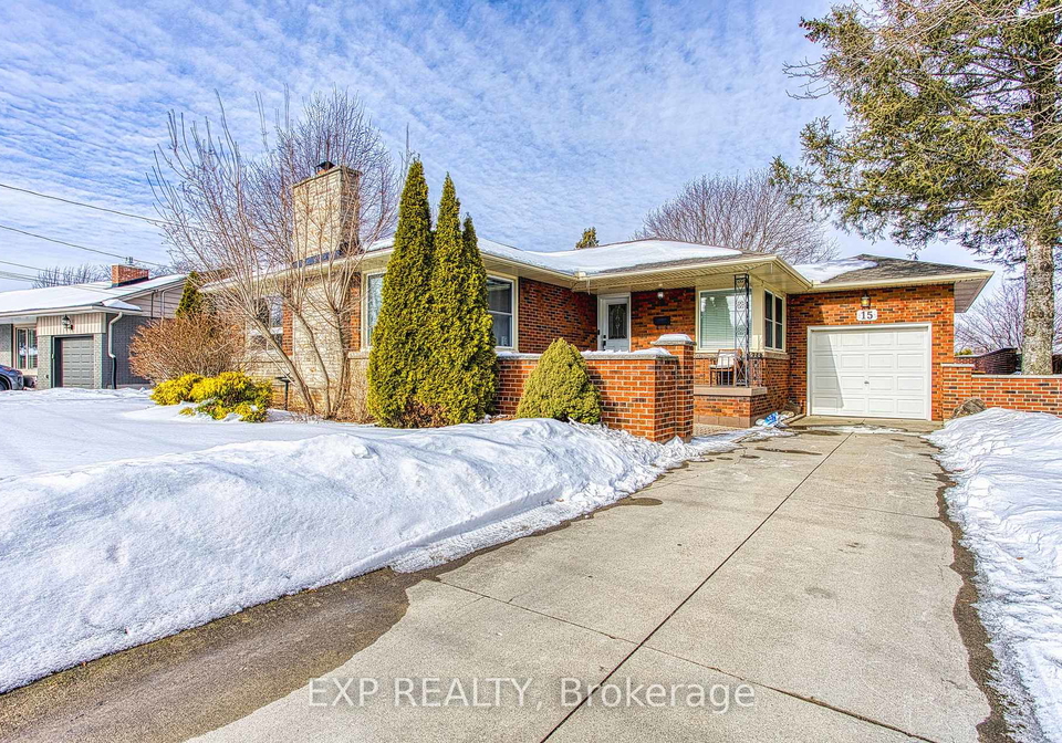 15-passmore-street-hamilton-ontario-x12795590