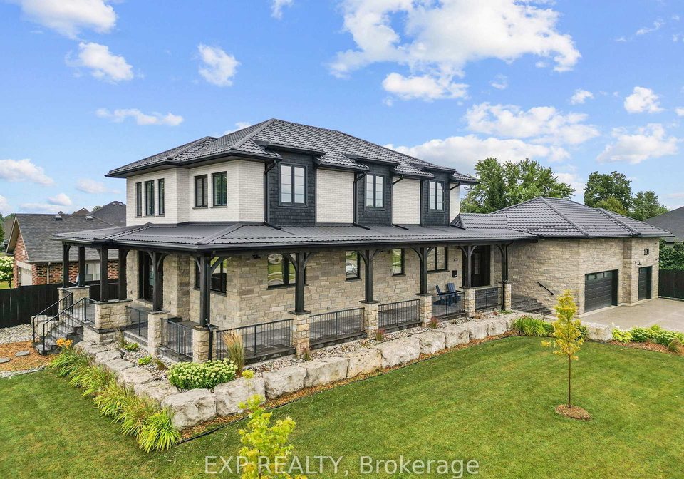 100-field-street-lambton-shores-ontario-x12795860