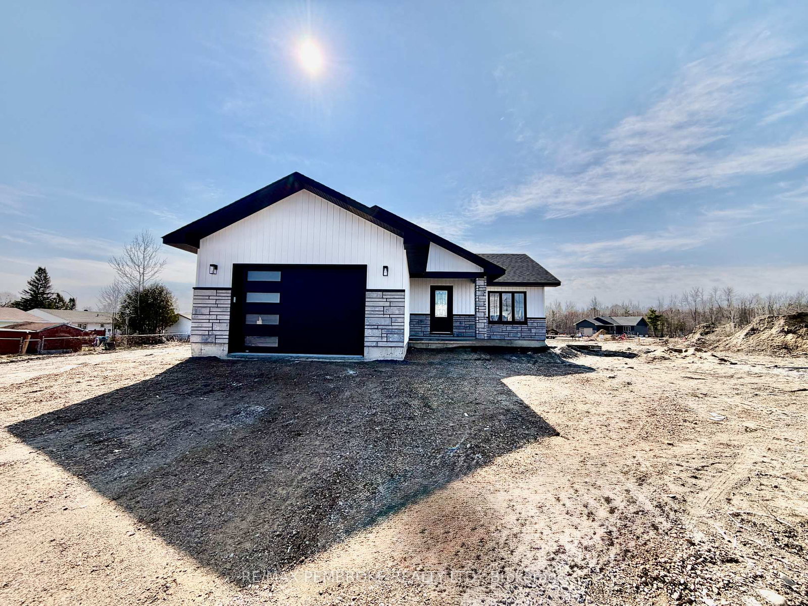 62-eddy-crescent-pembroke-ontario-x12795924