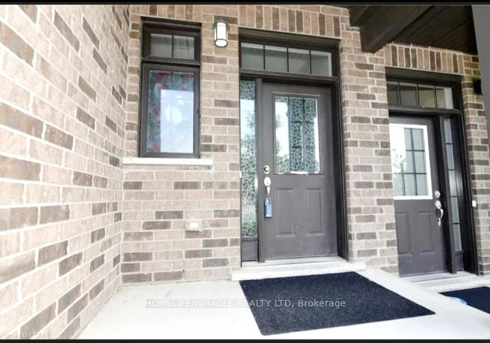 1050-oakcrossing-gate-london-north-ontario-x12796078