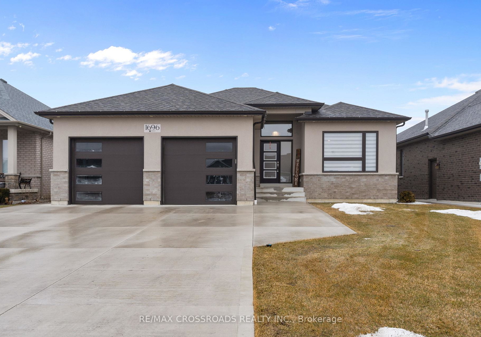 1696-mucci-drive-kingsville-ontario-x12796198