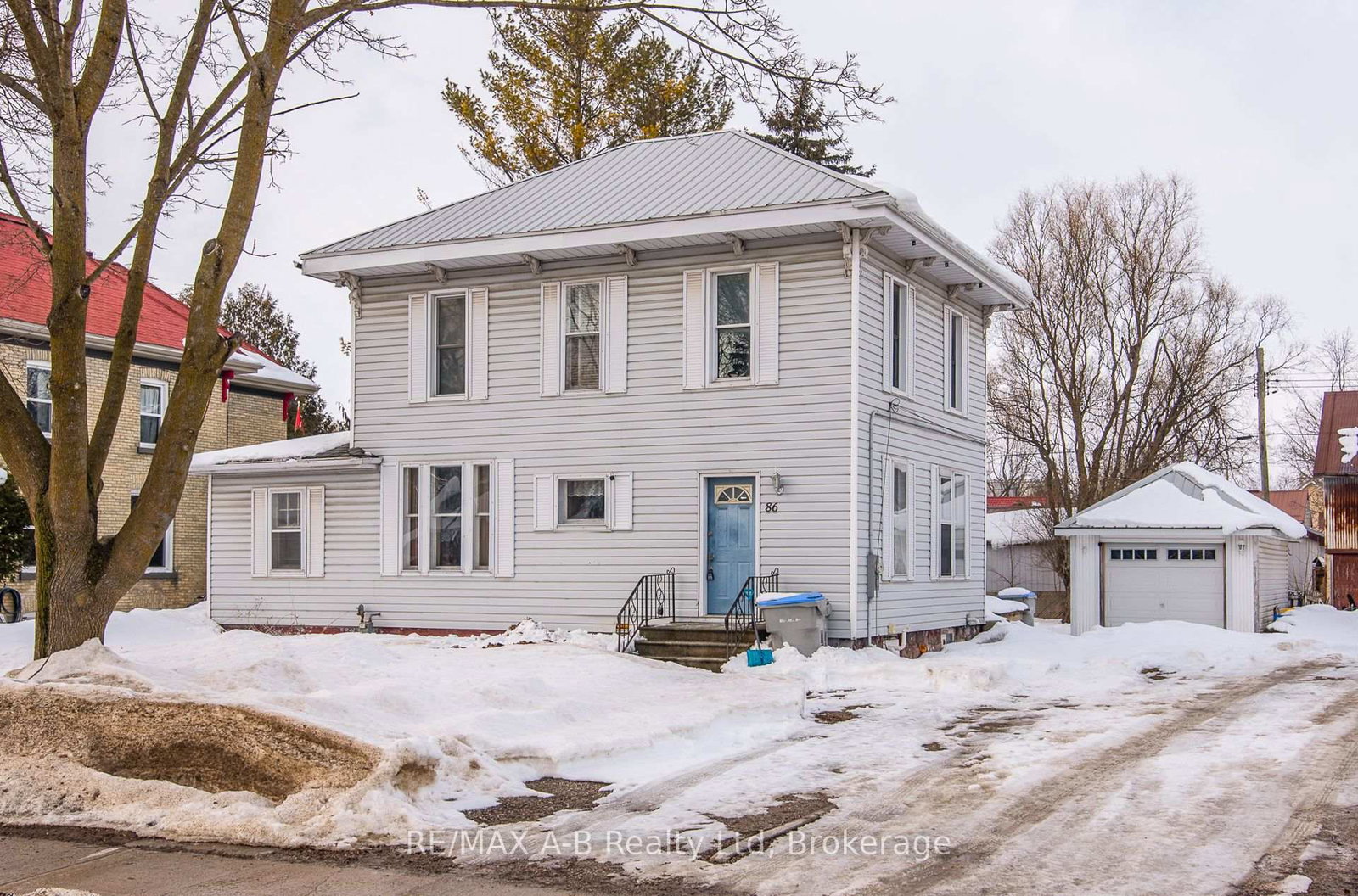 86-king-street-bluewater-ontario-x12796432