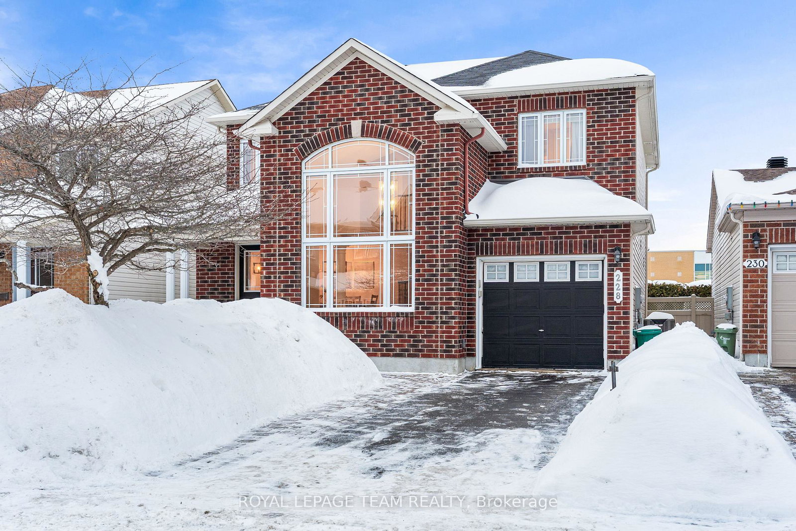 228-branthaven-street-ottawa-ontario-x12796474
