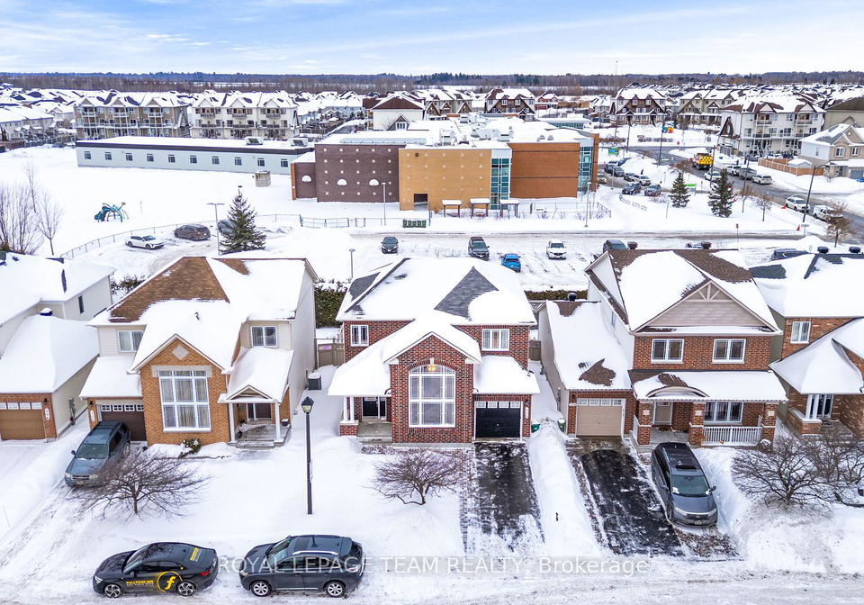 228-branthaven-street-ottawa-ontario-x12796474