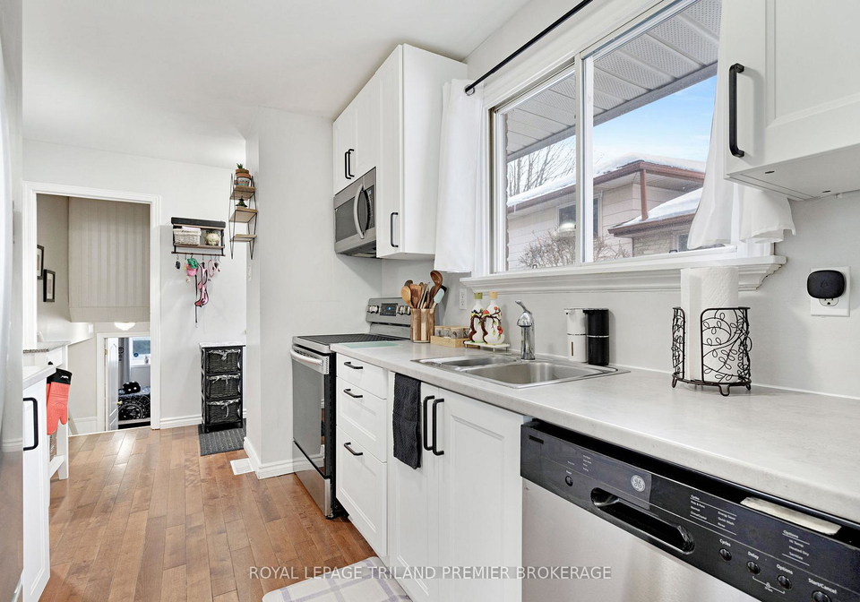 412-ferndale-avenue-london-south-ontario-x12796500