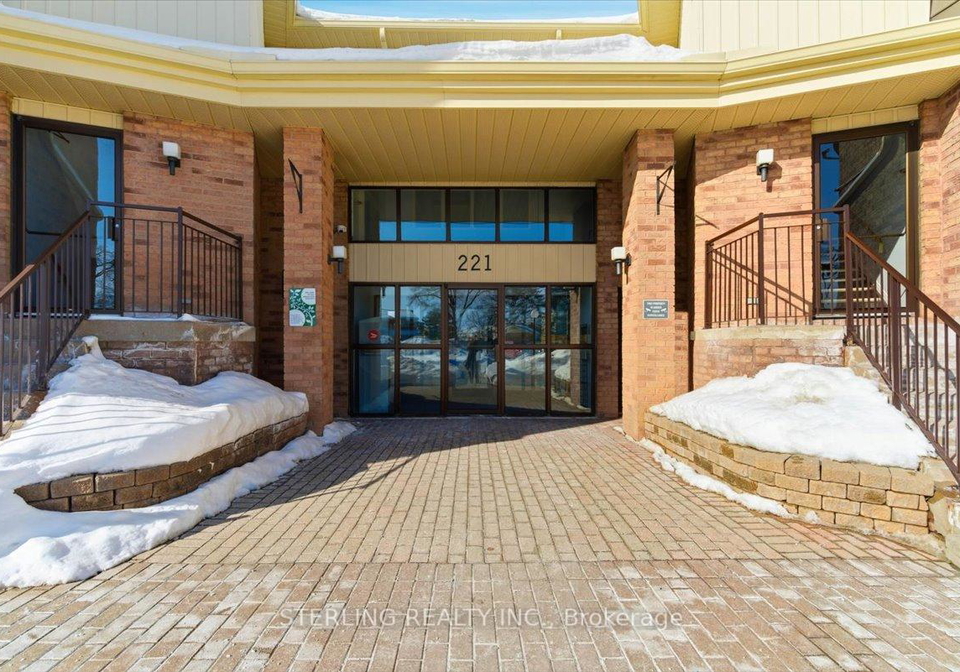 221-north-park-street-belleville-ontario-x12796626