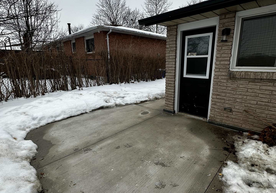 52-fieldgate-drive-brantford-ontario-x12797384