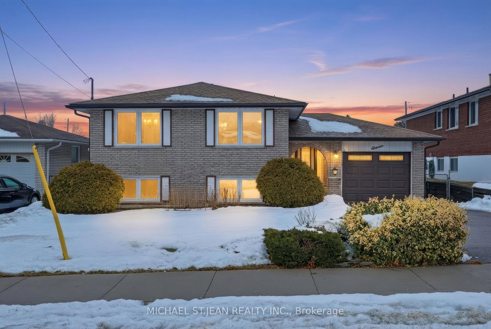 11-glenmurray-court-hamilton-ontario-x12797460