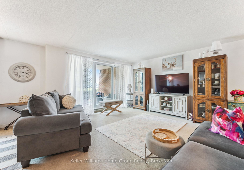 8-christopher-court-guelph-ontario-x12797660
