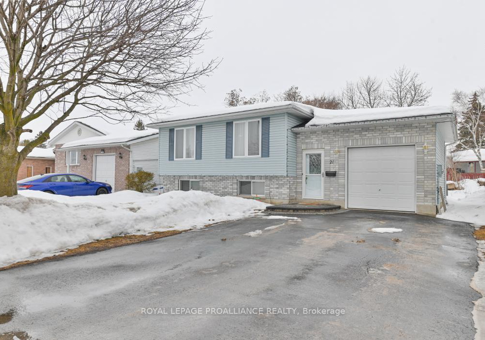 21-robert-drive-quinte-west-ontario-x12798248
