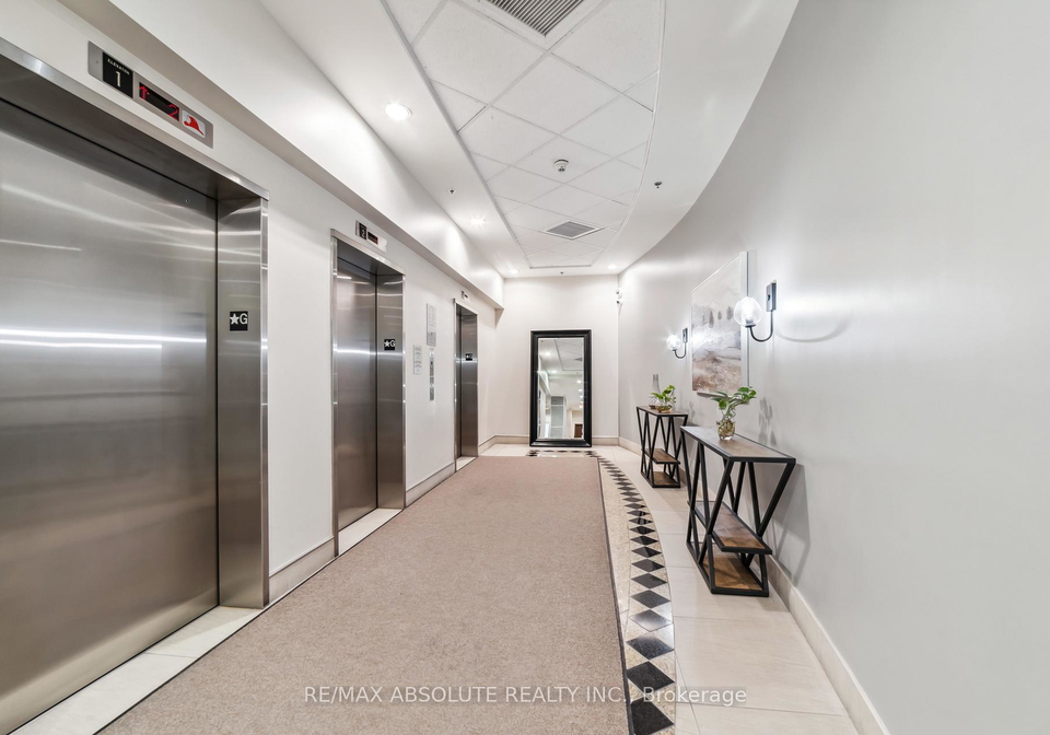 90-landry-street-ottawa-ontario-x12798470