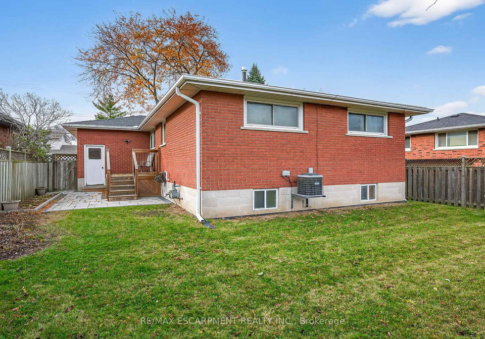 5-mountbatten-drive-hamilton-ontario-x12798526