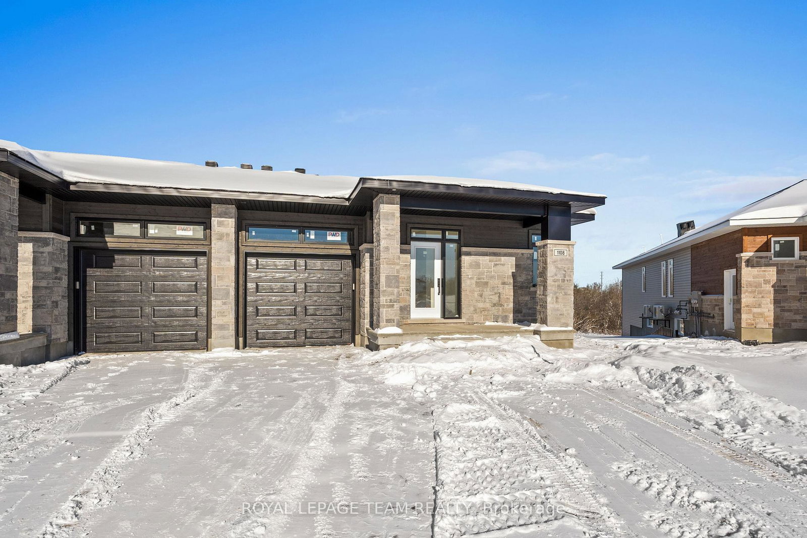1108-moore-street-brockville-ontario-x12798562