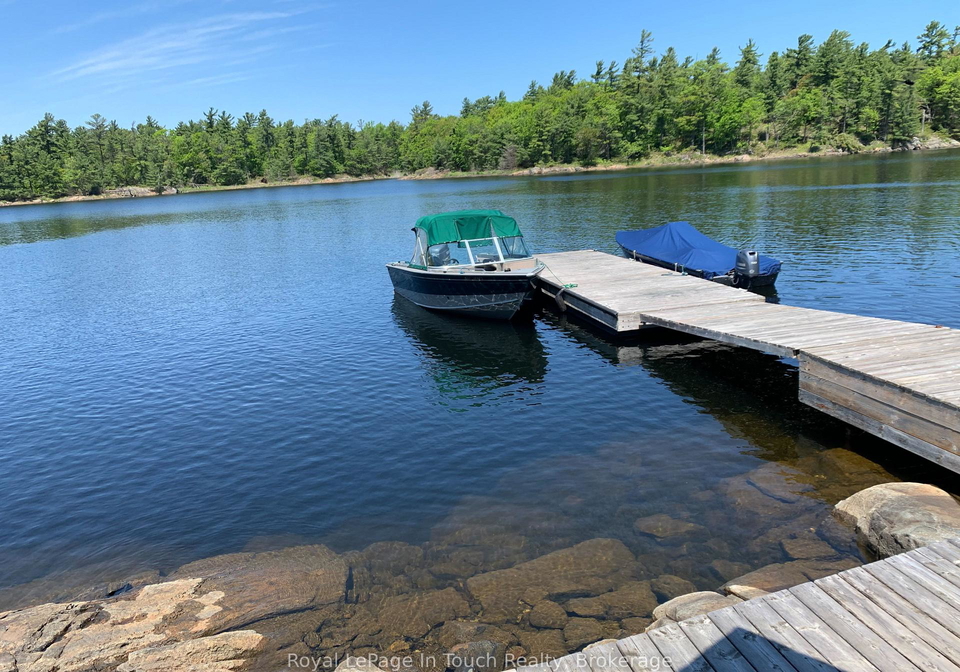 island-b462-1-islans-b462-1-the-archipelago-ontario-x12798640