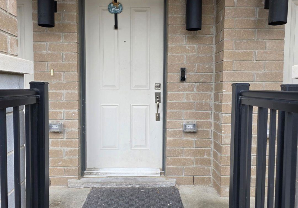 25-isherwood-avenue-cambridge-ontario-x12799056