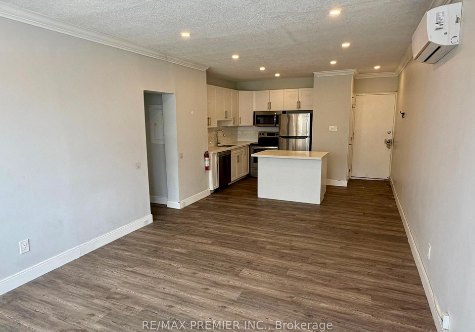 112-st-josephs-drive-hamilton-ontario-x12799210