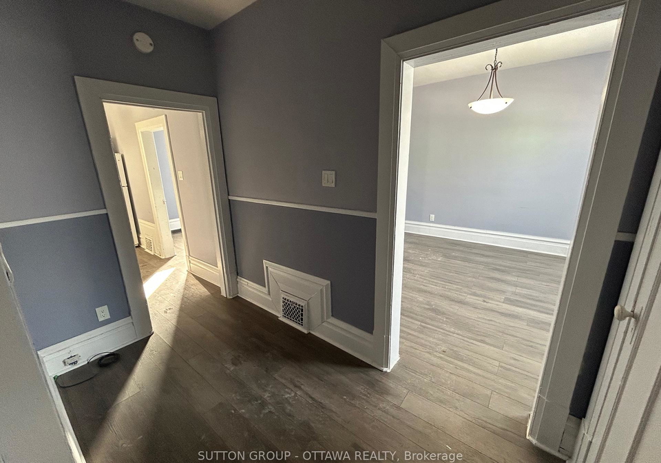 58-armstrong-street-ottawa-ontario-x12799252