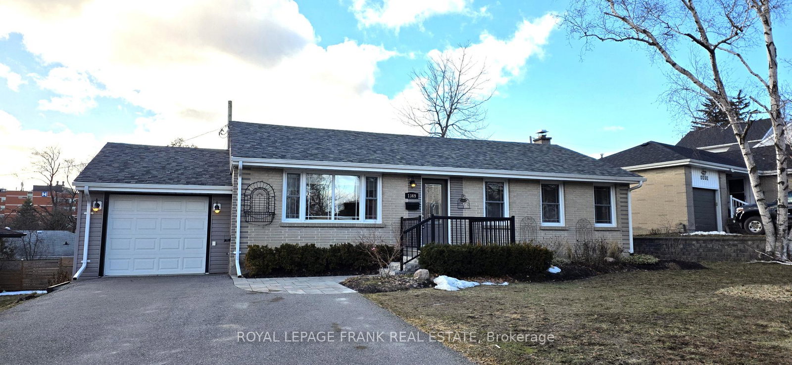 1369-armstrong-drive-peterborough-ontario-x12799270