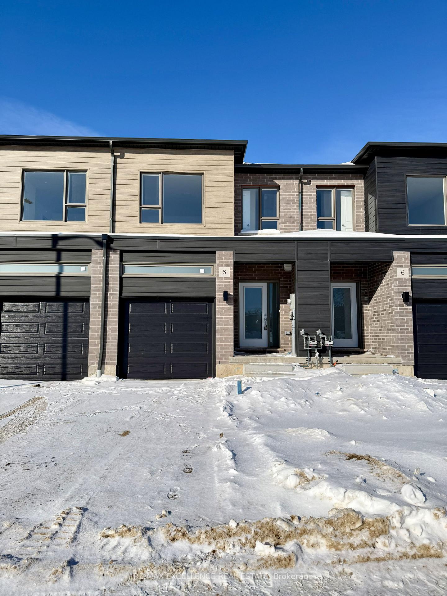 8-red-oak-common-cambridge-ontario-x12799286