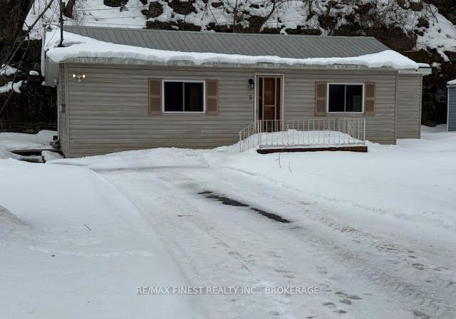 5-pine-point-avenue-kingston-ontario-x12799486