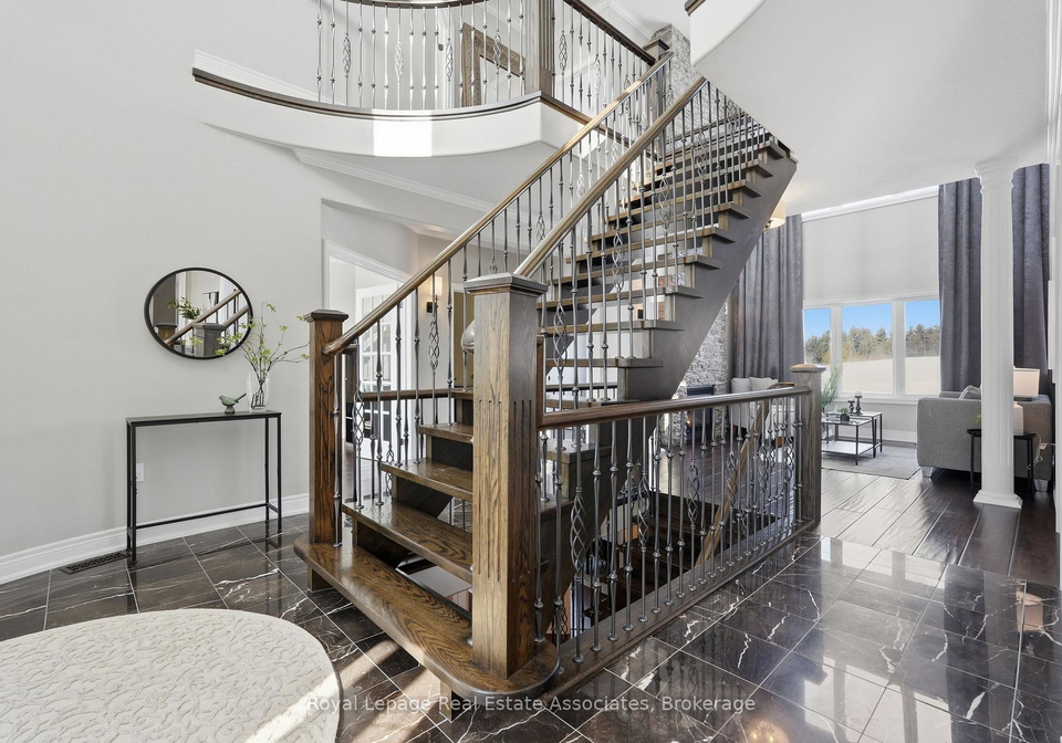 100-chesswood-trail-hamilton-ontario-x12799512