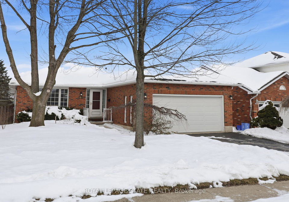 5-linington-trail-hamilton-ontario-x12799700