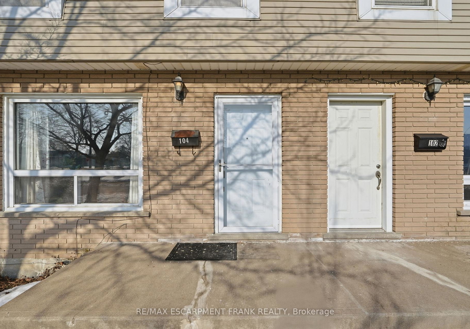 104-neil-avenue-hamilton-ontario-x12799888