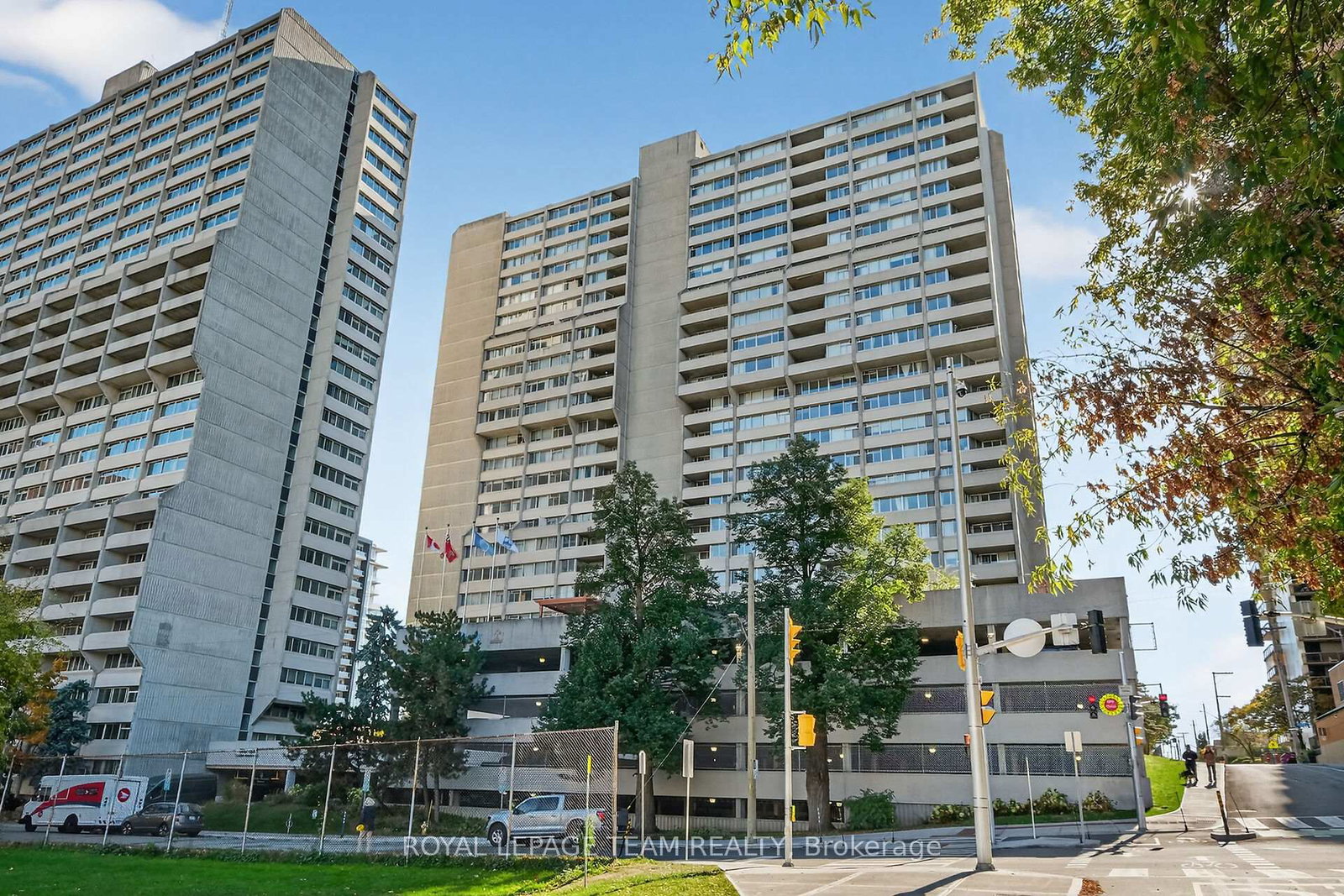 530-laurier-avenue-w-ottawa-ontario-x12800162