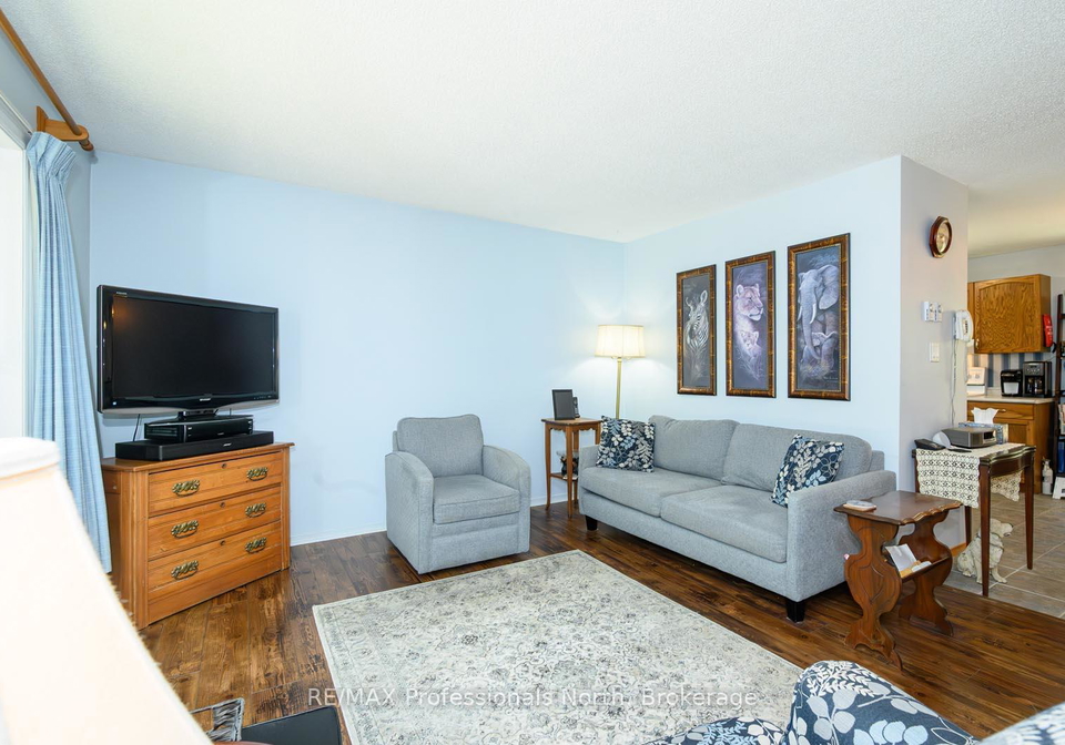 224-stephenson-4-road-w-huntsville-ontario-x12800202