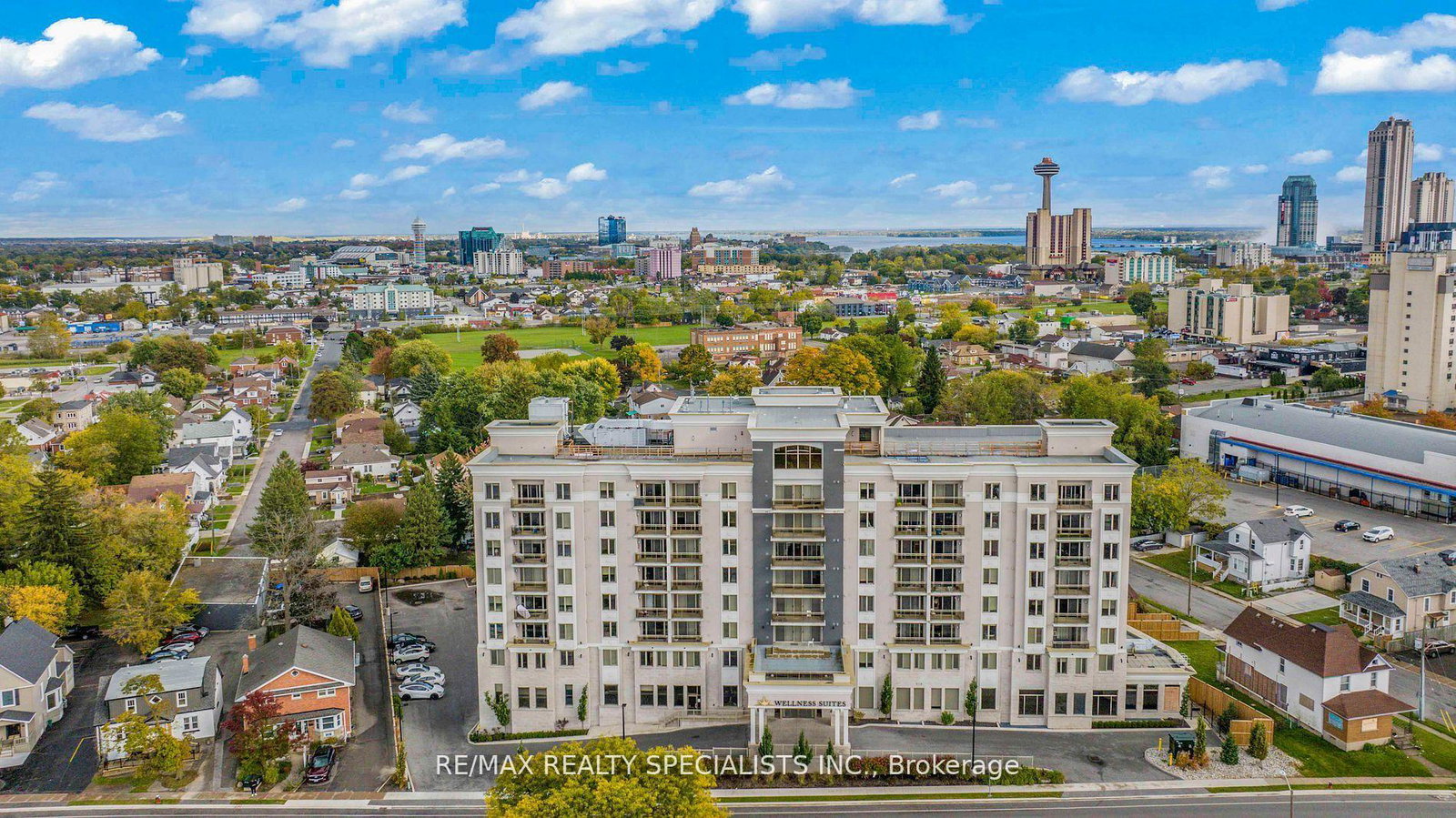 5698-main-street-niagara-falls-ontario-x12800412
