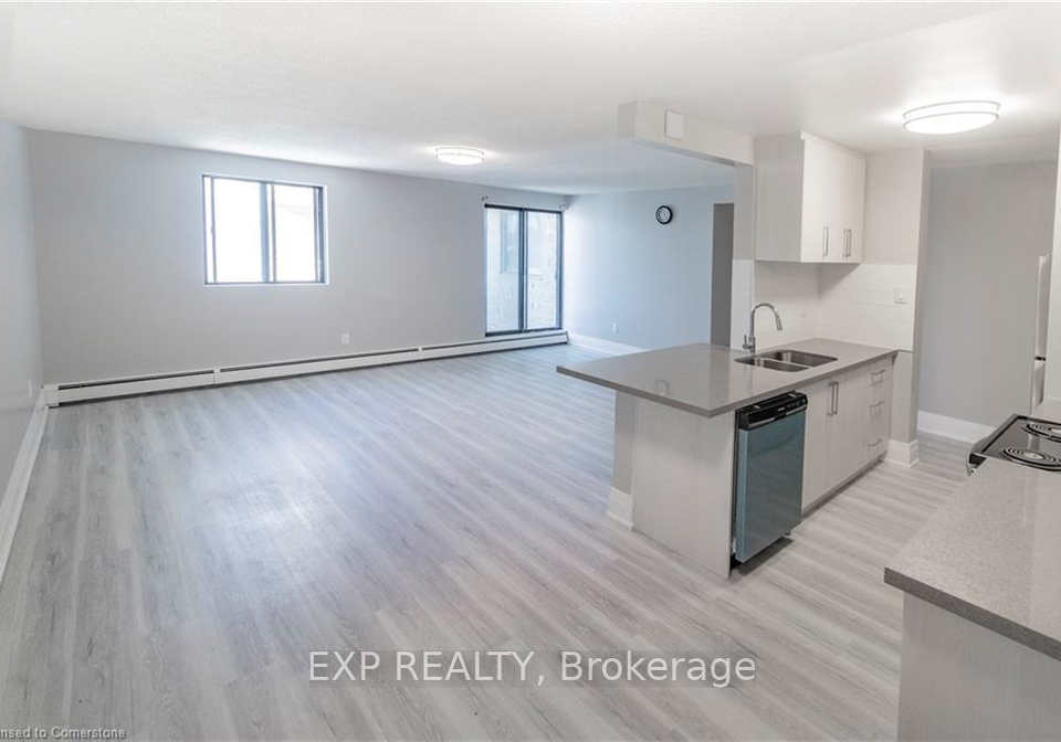 4422-huron-street-niagara-falls-ontario-x12800420