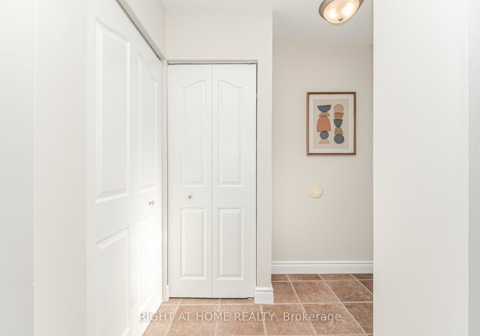 17-white-owl-crescent-brantford-ontario-x12800580
