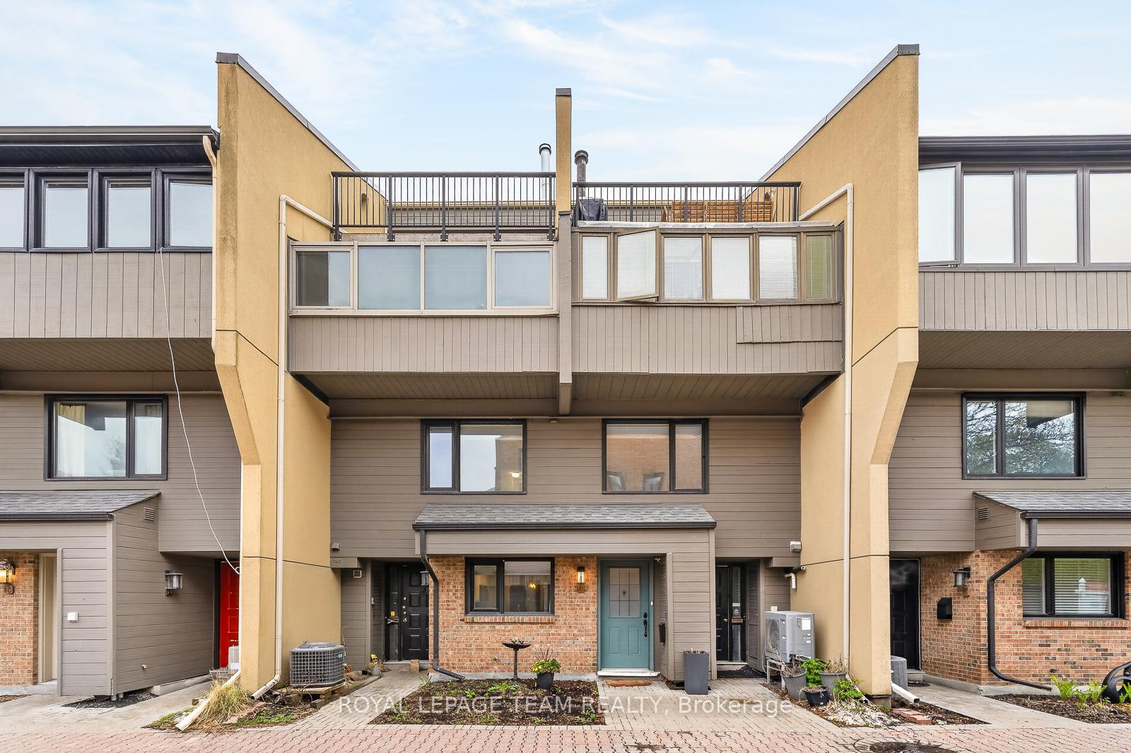 290-cathcart-street-lower-town-sandy-hill-ottawa-ontario-x12800850