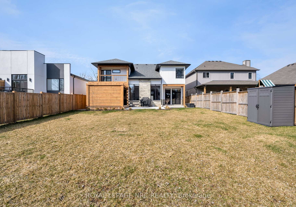 8-hilda-street-welland-ontario-x12801124