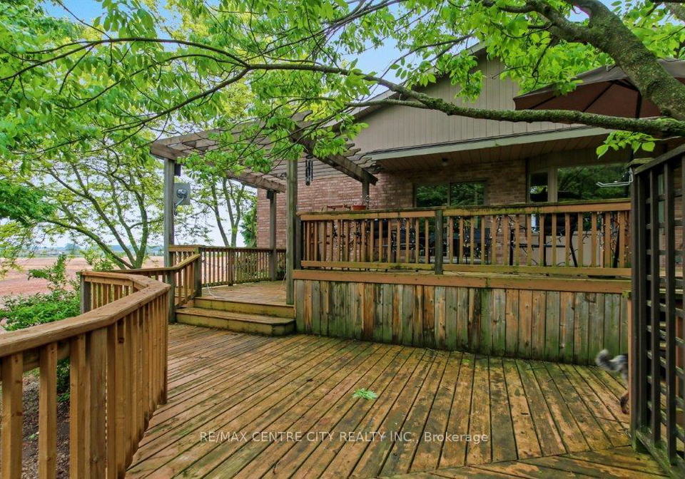 34639-third-line-southwold-ontario-x12801606