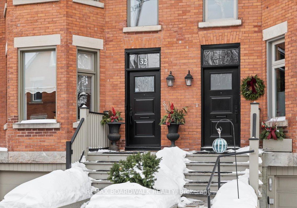 32-waverley-street-ottawa-ontario-x12801728