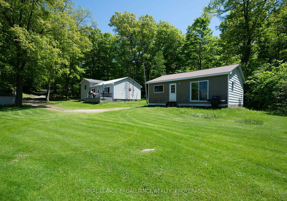 1122-gananoque-lake-road-front-of-leeds-seeleys-bay-ontario-x12801798