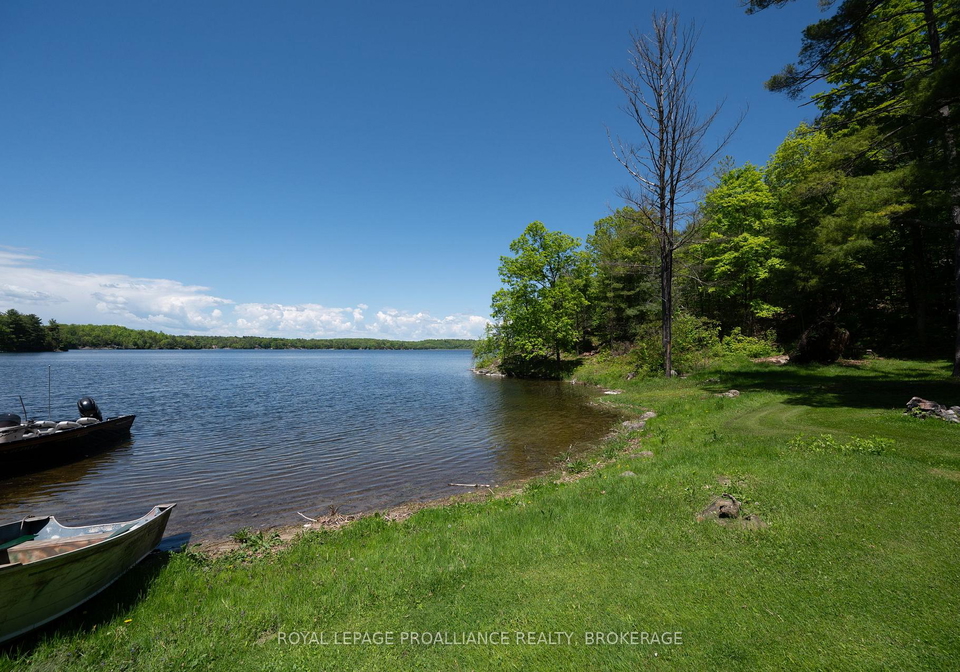 1122-gananoque-lake-road-front-of-leeds-seeleys-bay-ontario-x12801798