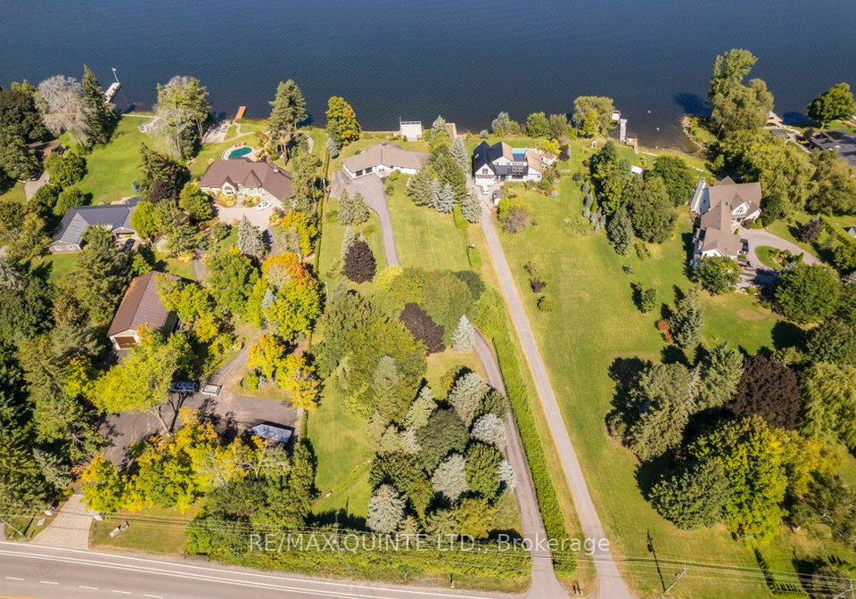 1190-county-road-prince-edward-county-ontario-x12801842