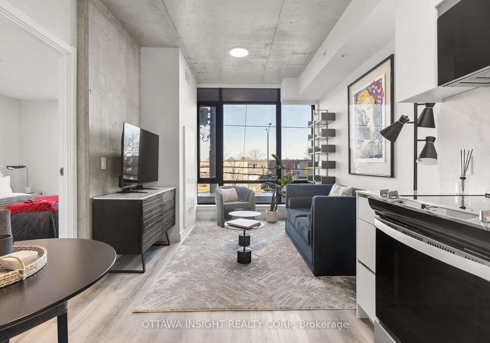 2140-baseline-road-ottawa-ontario-x12801930