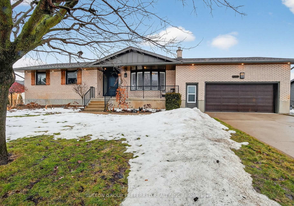 22270-adelaide-road-strathroy-caradoc-ontario-x12802142